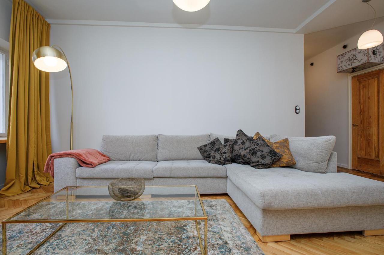 Apartment Peegel In City Center Free Parking Таллин Экстерьер фото