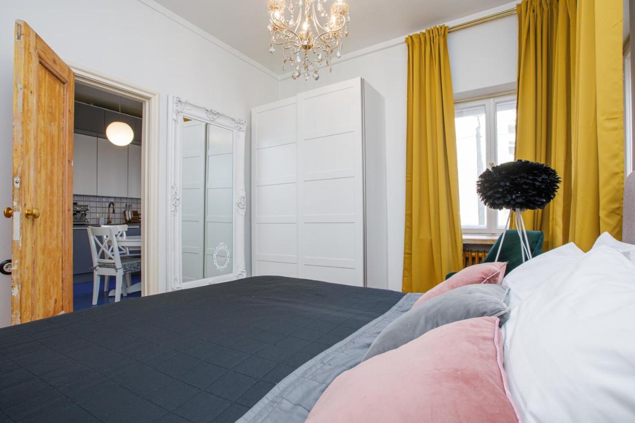 Apartment Peegel In City Center Free Parking Таллин Экстерьер фото